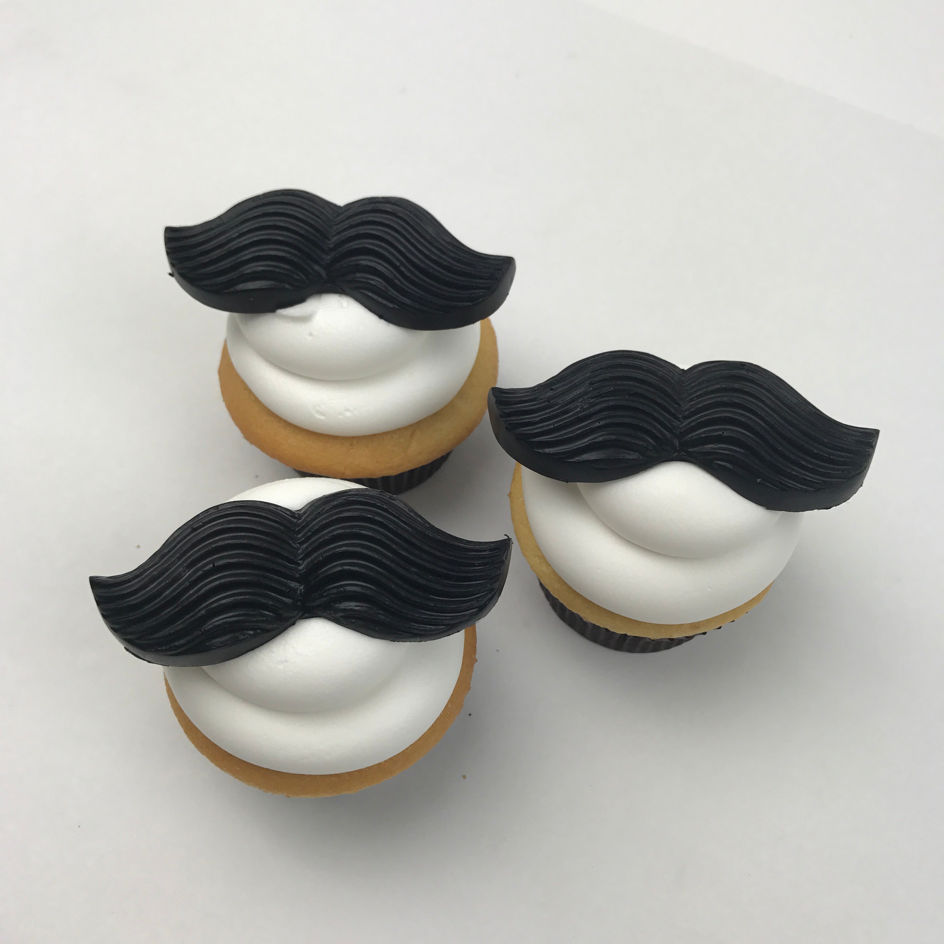 Mustache Time Cupcakes