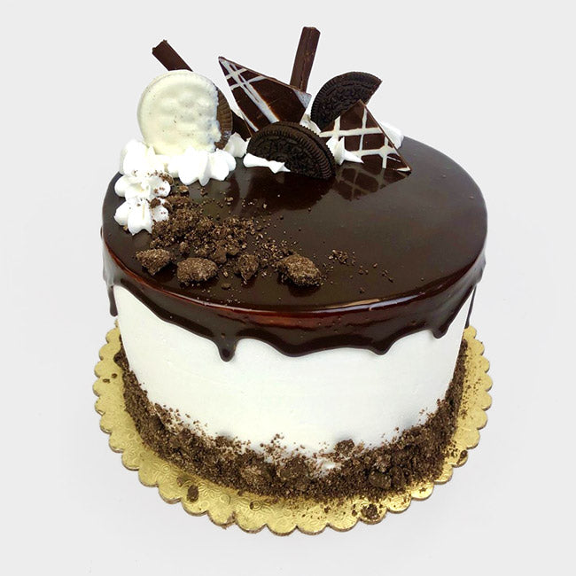 Cookies ‘n Cream Signature Cake