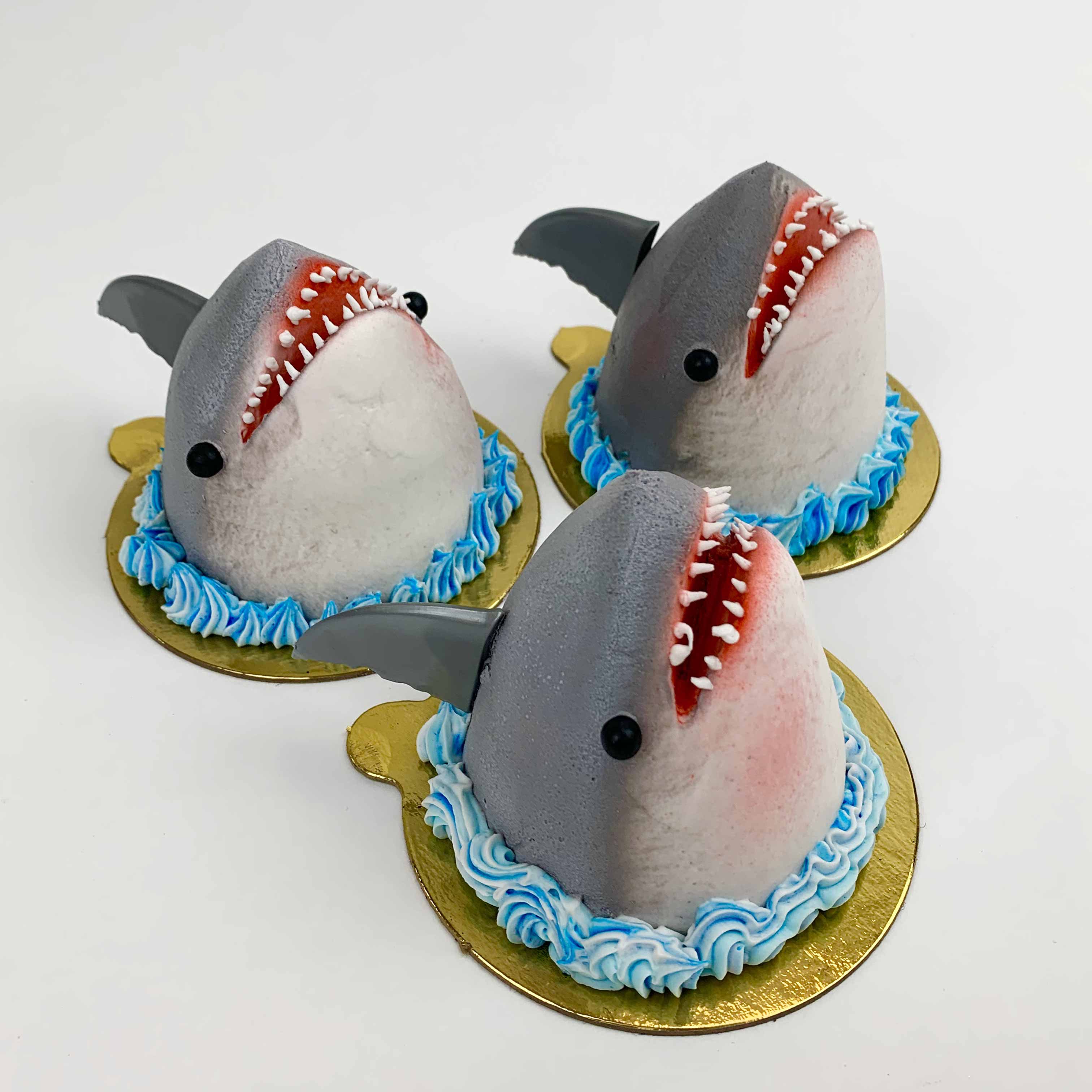 3D Shark Cupcake