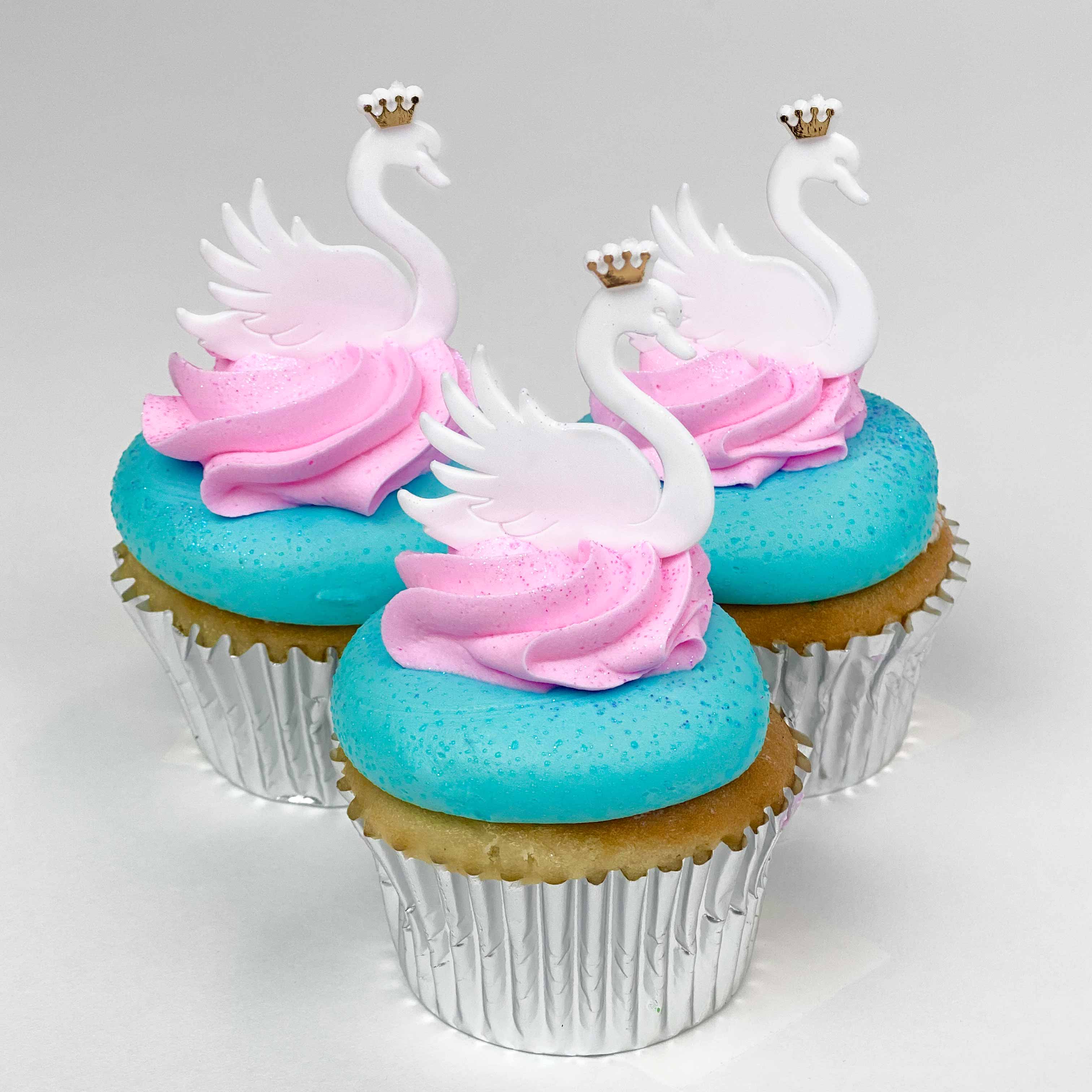 White Swan Cupcakes