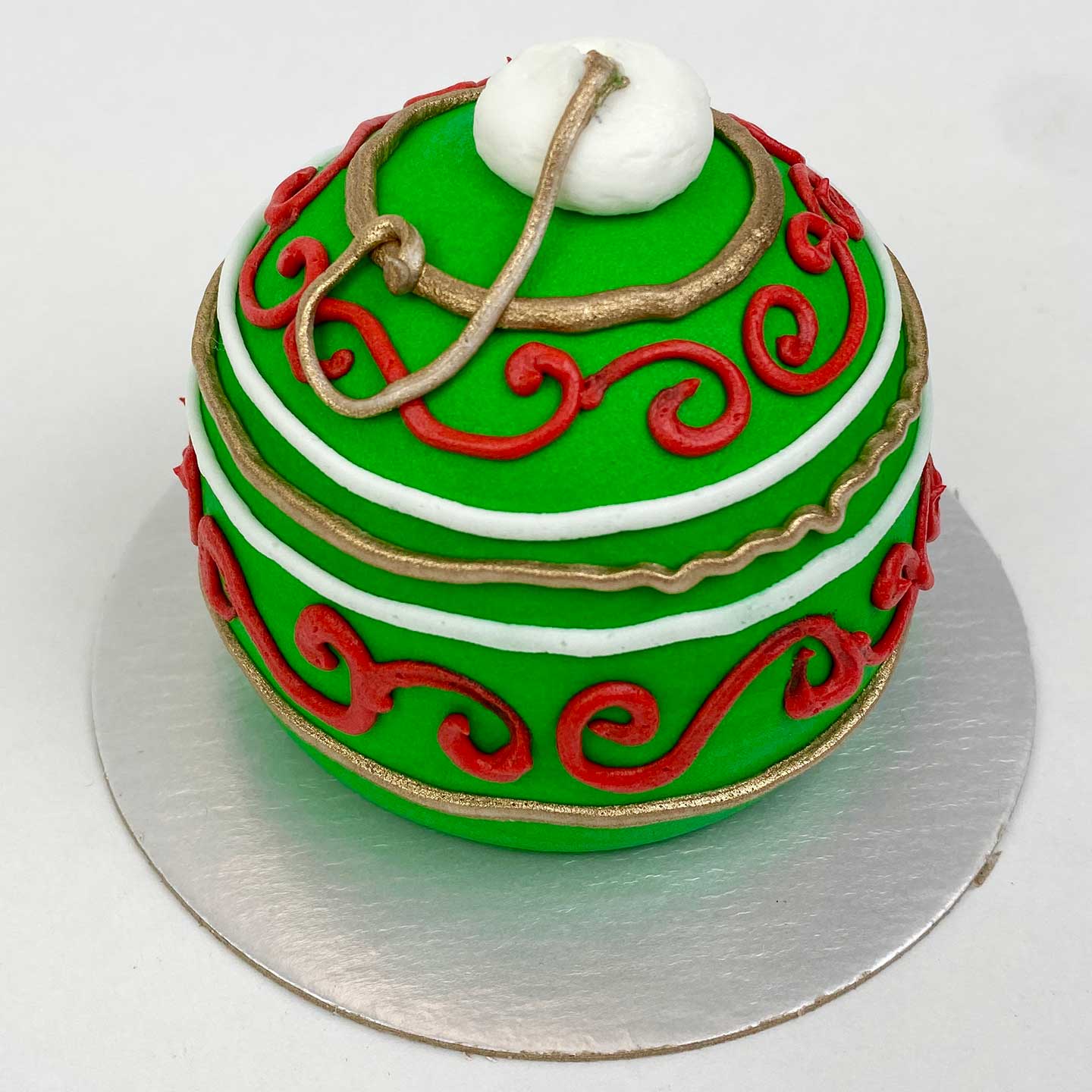 Green Ornament 3D Cupcake
