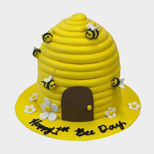 Bee Hive Smash Cake