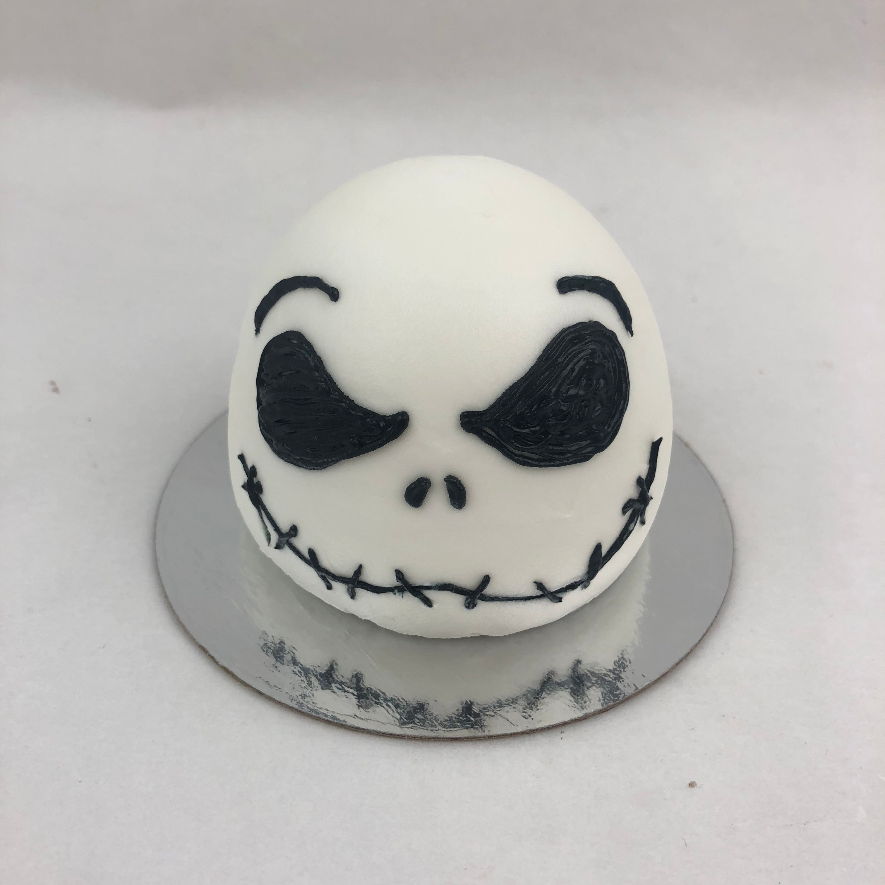 Black and white Jack 3D Cupcake