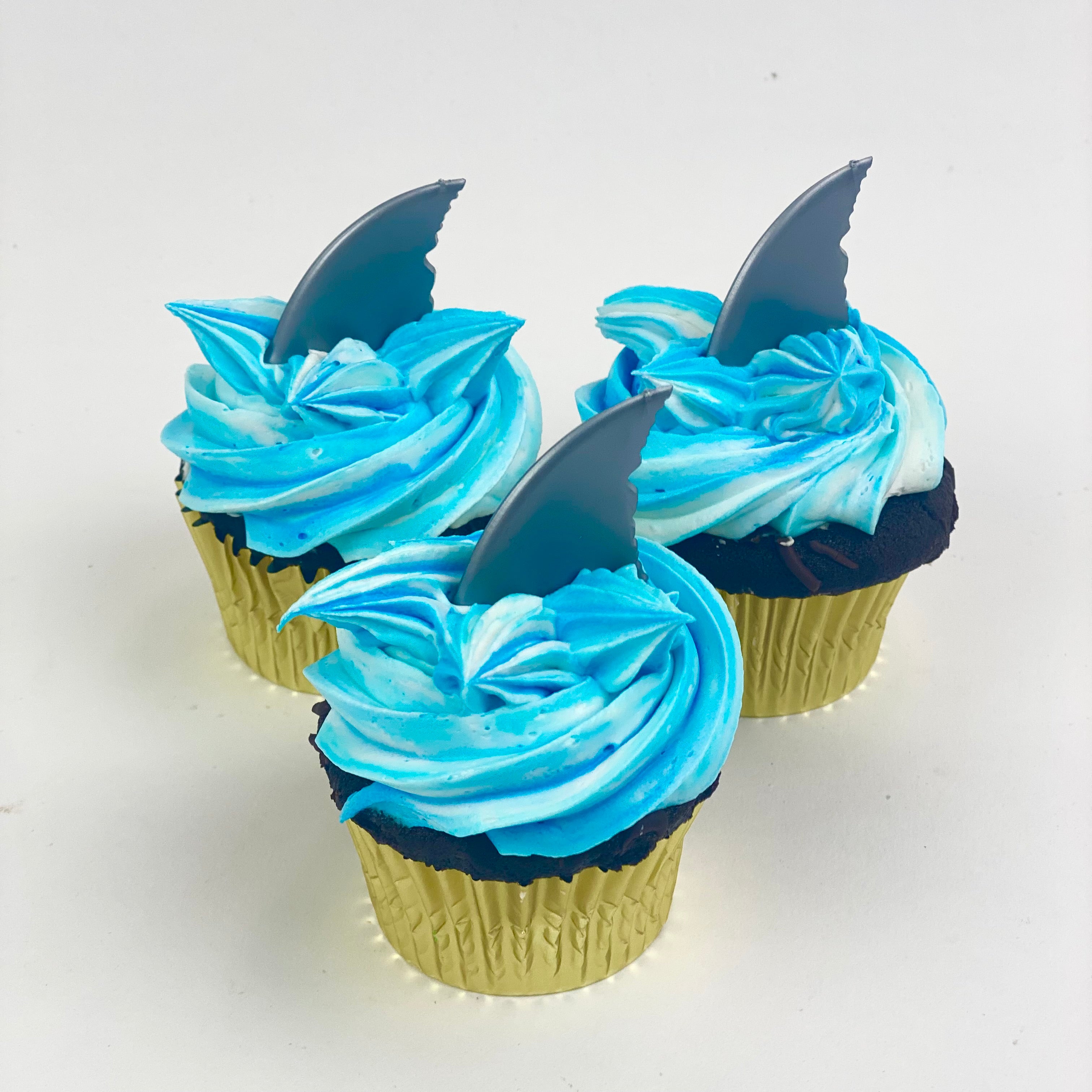 Shark Fin Cupcakes